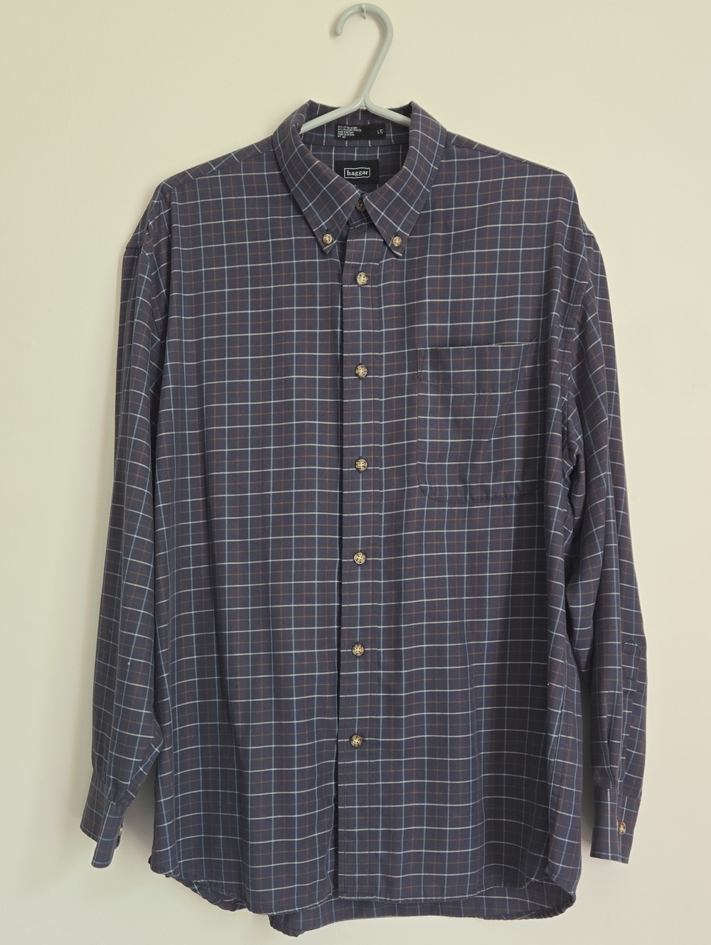 Haggar Men's Blue Plaid Button-Down Shirt Preworn And Soft Comfortable